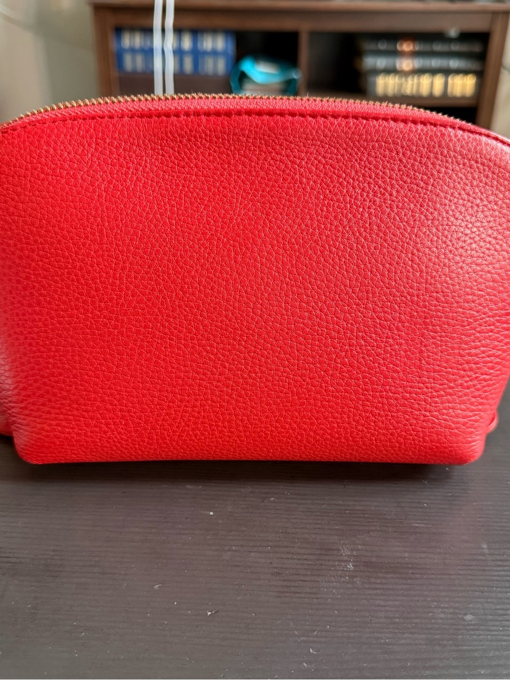 Cuyana Red Leather Medium Travel Case w/ Gold Tone Hardware (Retired Size) - Picture 3 of 14